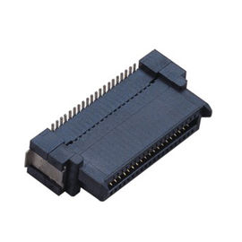 tablero recto masculino de SMT PA9T UL94V-0 del conector de la echada de 0.8m m para subir al tipo de D